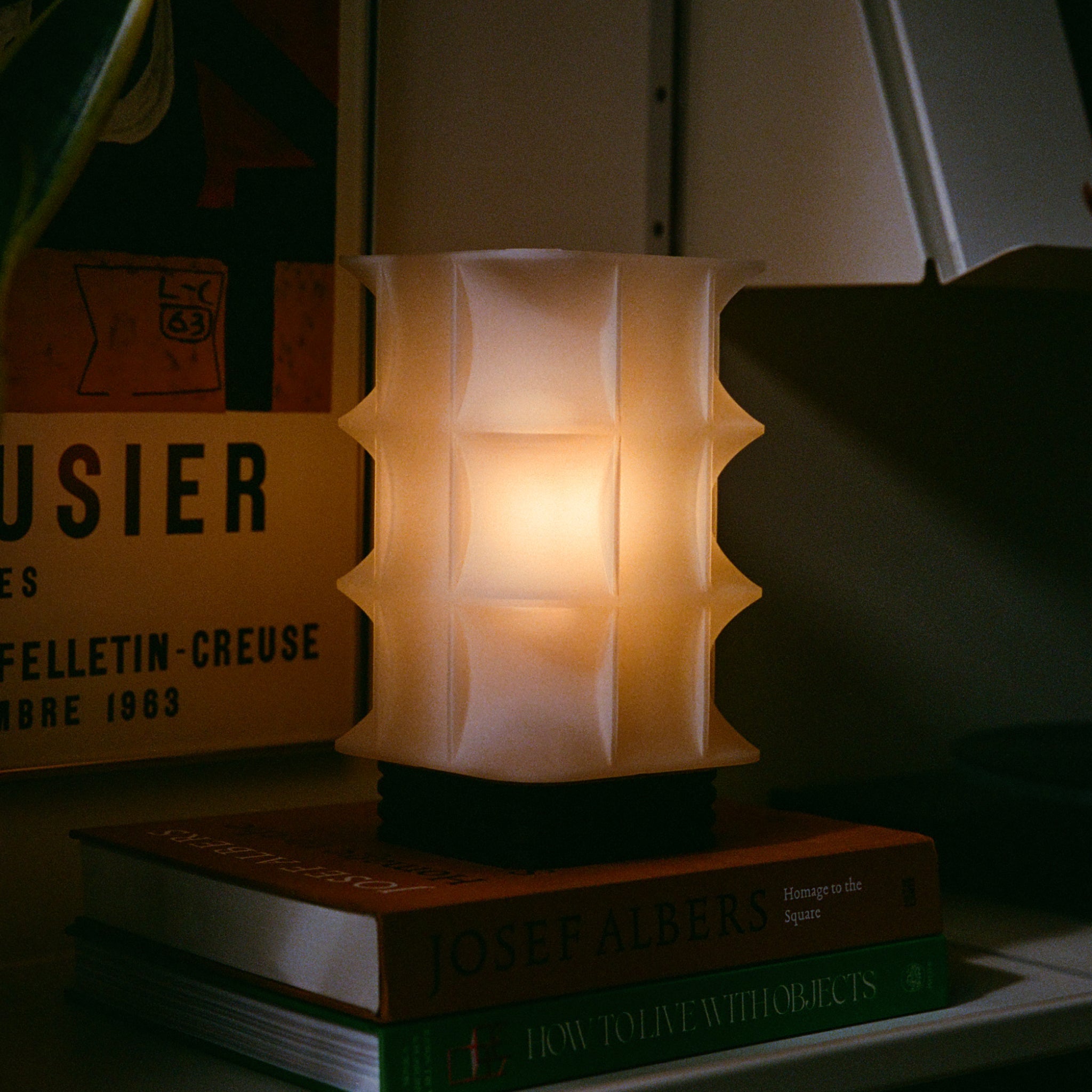 Scaffold Table Lamp