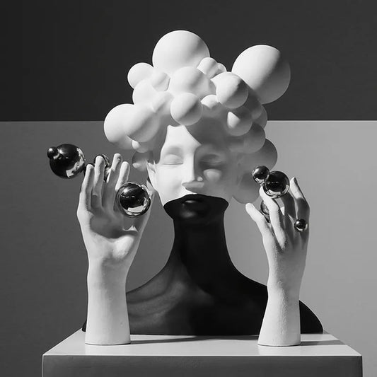 Aesthetic Decorative Figurine