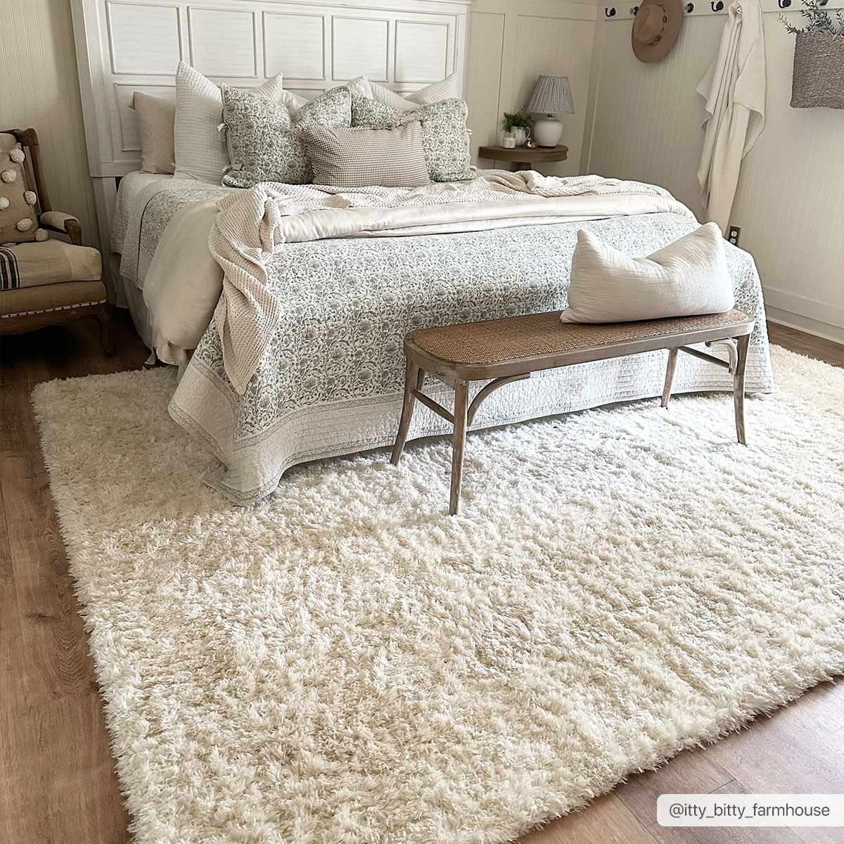 Siari Plush Cream Area Rug
